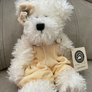 Boyd’s Bear Alissa Witebred